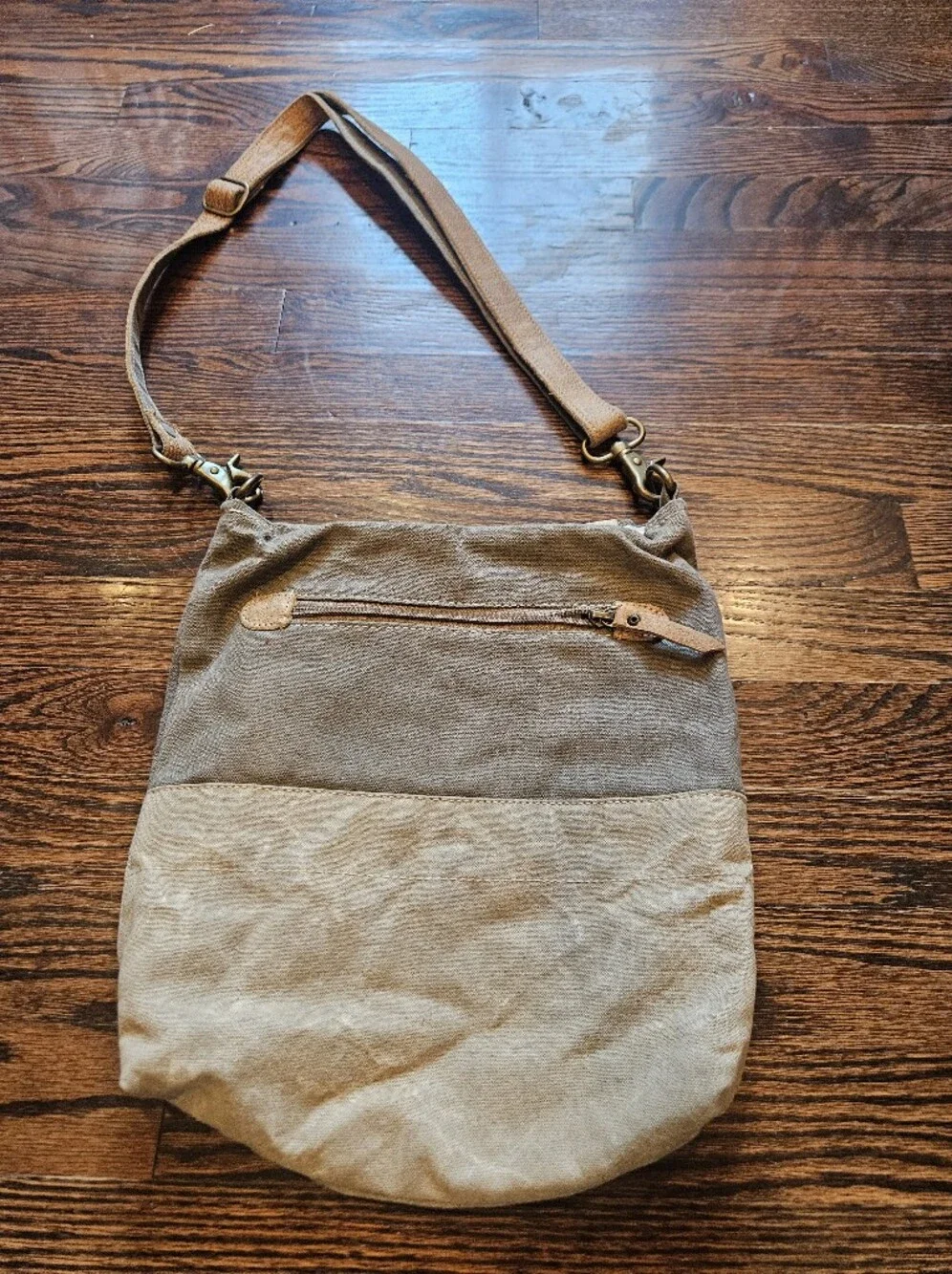 Myra Bag brand myra